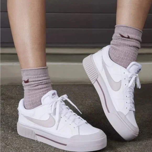 Nike Womens Legacy Lift Court Platinum Smokey Mauve Platform Sneakers Sz 6 EUC - Picture 3 of 9